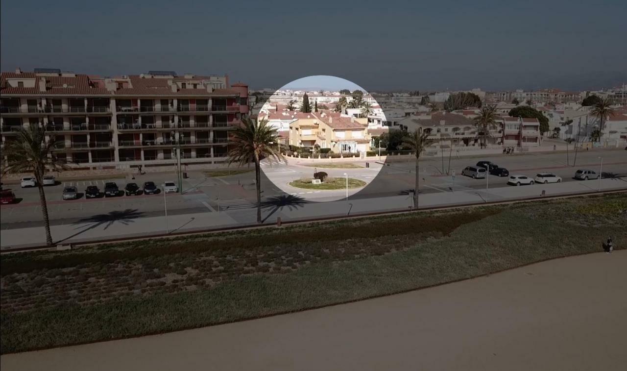 Apartament Amb Jardi A La Platja D'Empuriabrava Esterno foto