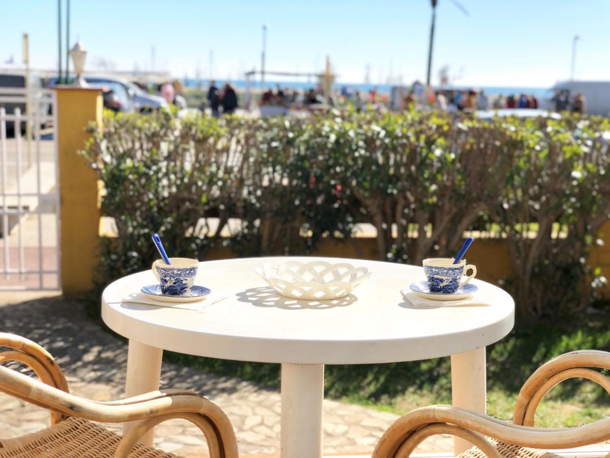 Apartament Amb Jardi A La Platja D'Empuriabrava Esterno foto
